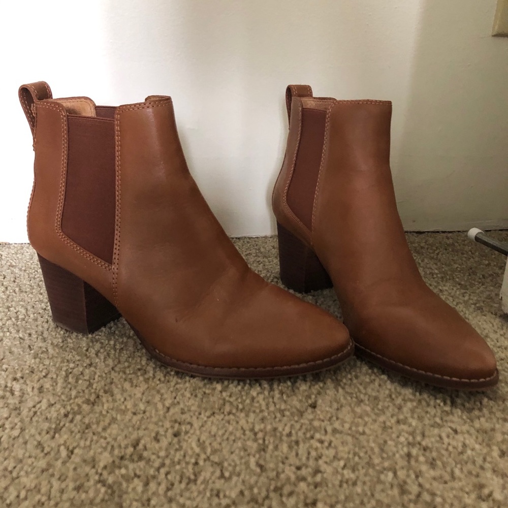 Madewell The Regan Boot brown heeled ankle bootie